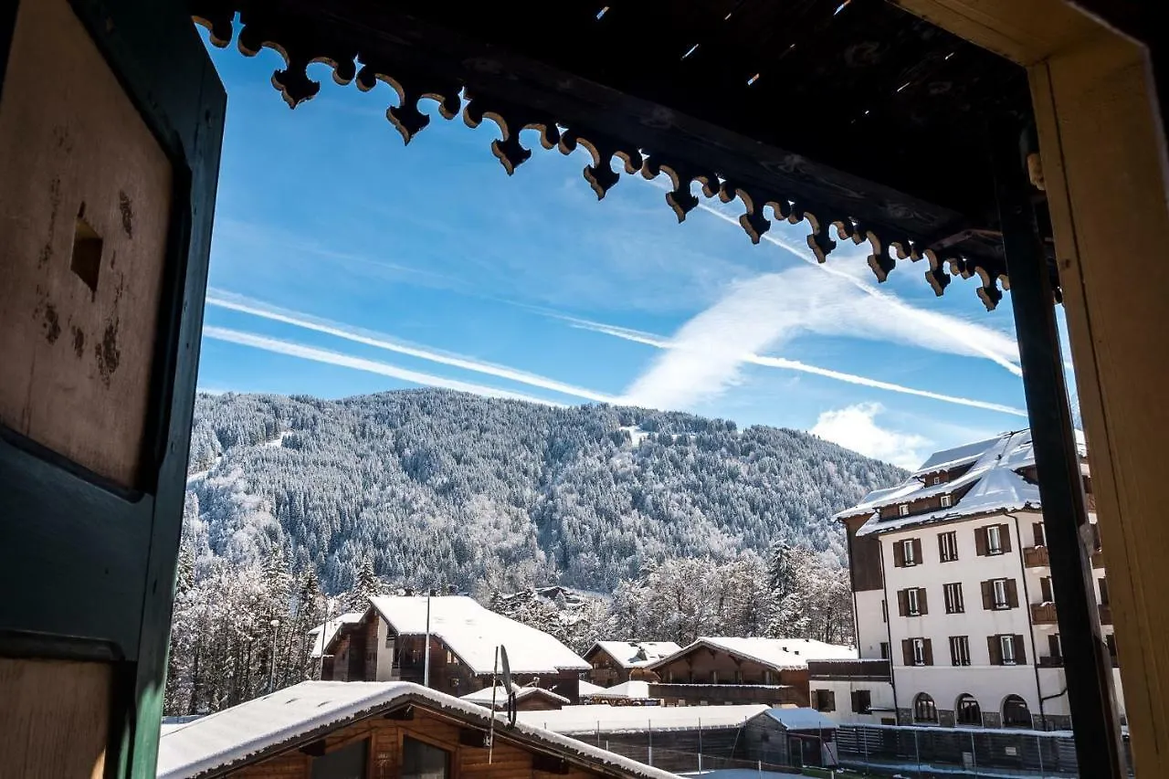 Nant Morzine Hotel